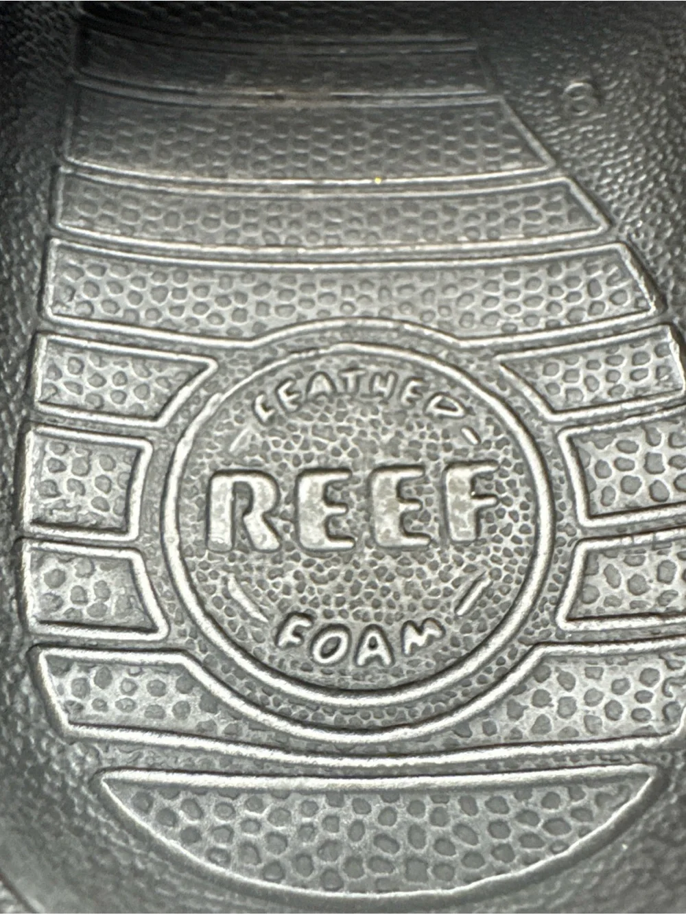 Reef Little Rio Slide Black Size 8 Hardly Used